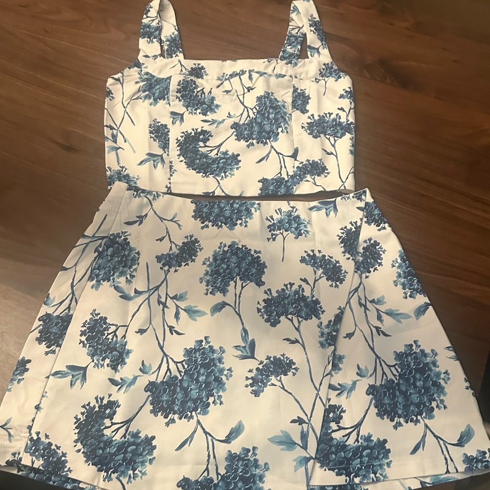 Floral Blue and White Skirt